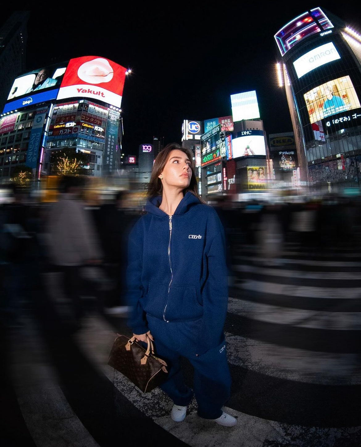 Cozy Viral Hoodie + GRATIS Jogginghose!